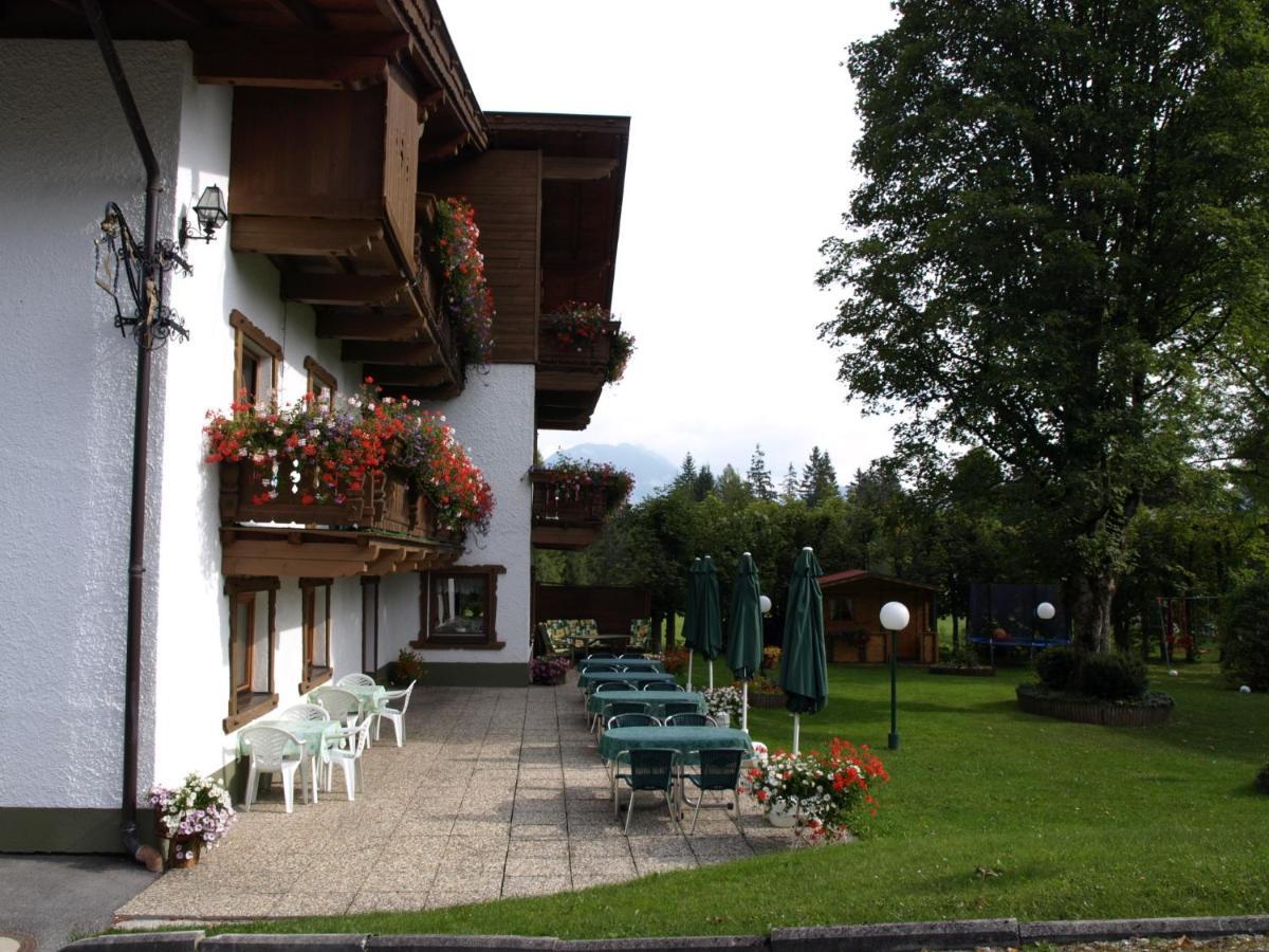 Hotel Zum Hirschen Leutasch Buitenkant foto