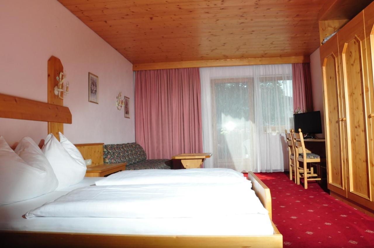 Hotel Zum Hirschen Leutasch Buitenkant foto