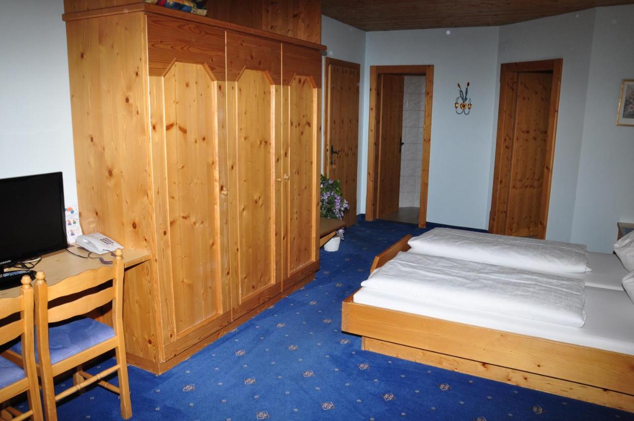 Hotel Zum Hirschen Leutasch Buitenkant foto