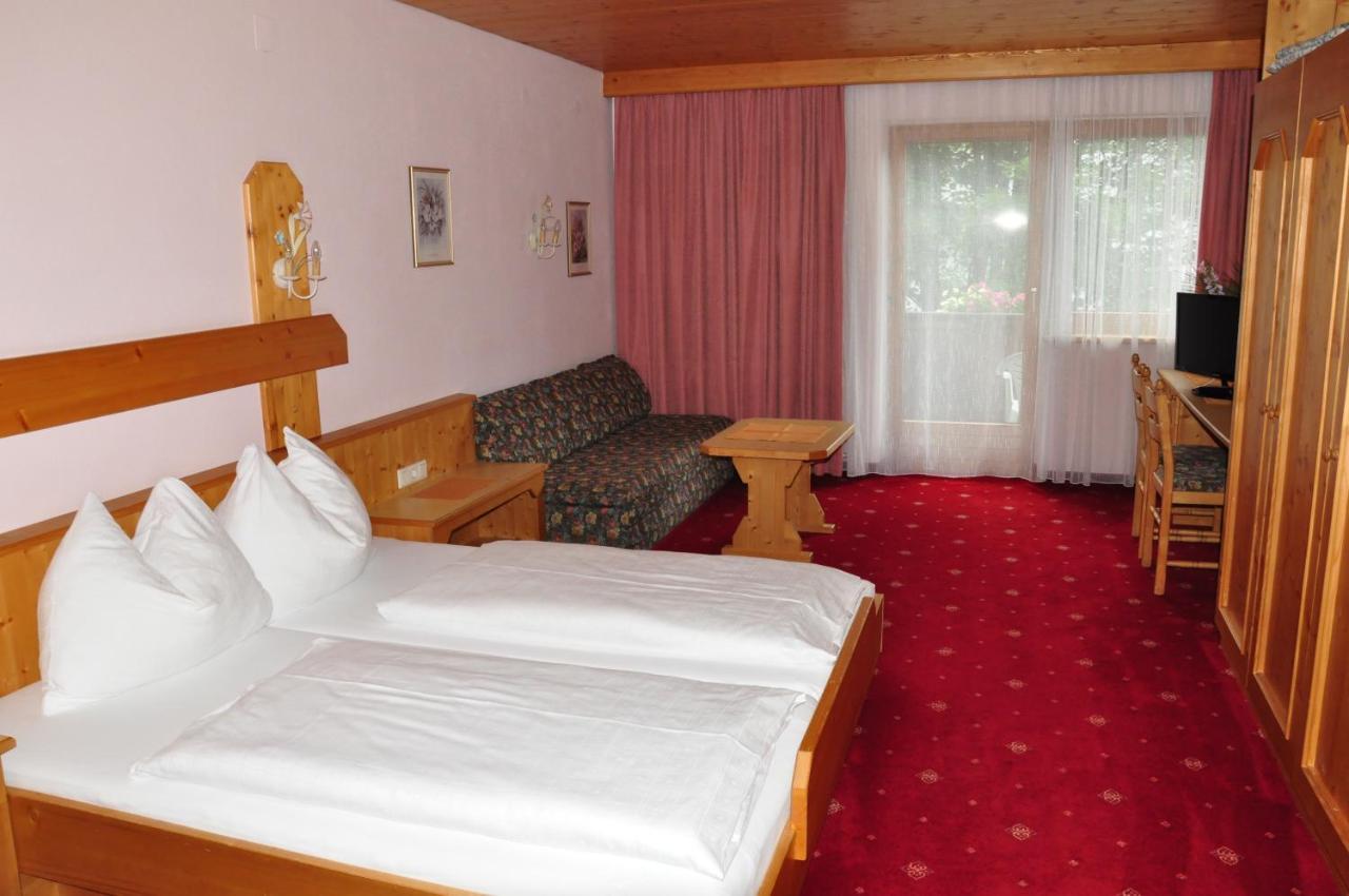 Hotel Zum Hirschen Leutasch Buitenkant foto