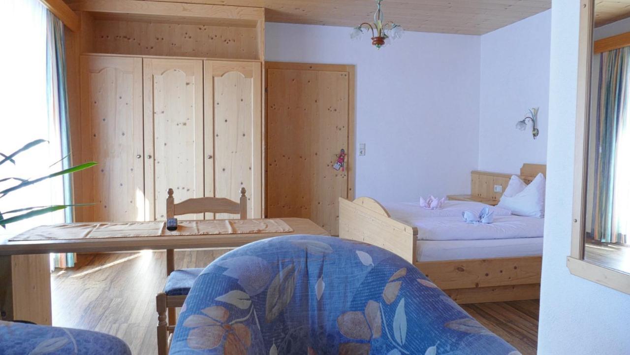 Hotel Zum Hirschen Leutasch Buitenkant foto